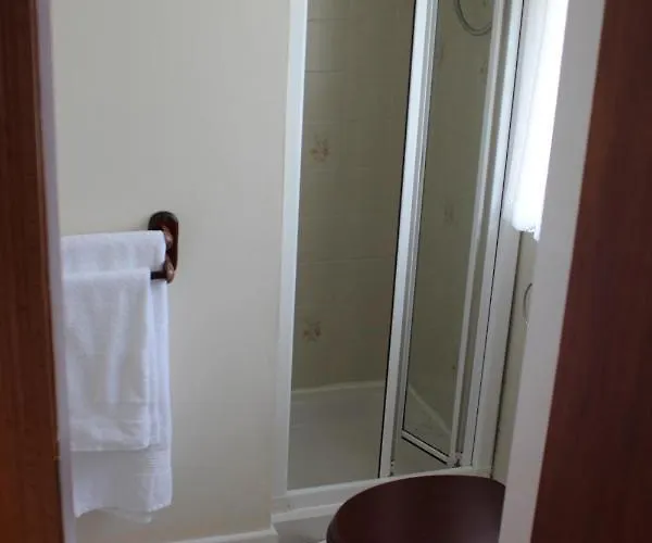 Отель River Edge