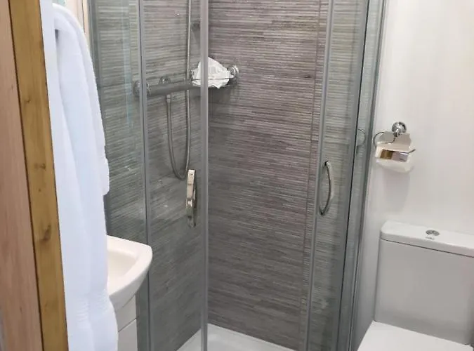 Отель River Edge