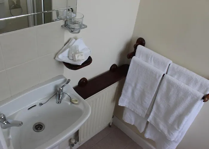 Отель River Edge *